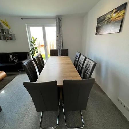 Modernes Monteurhaus Mit Viel Platz *