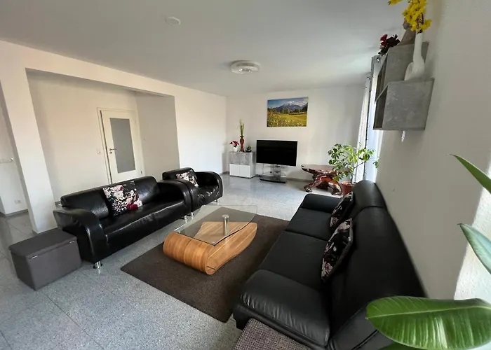 Modernes Monteurhaus Mit Viel Platz Lägenhet *