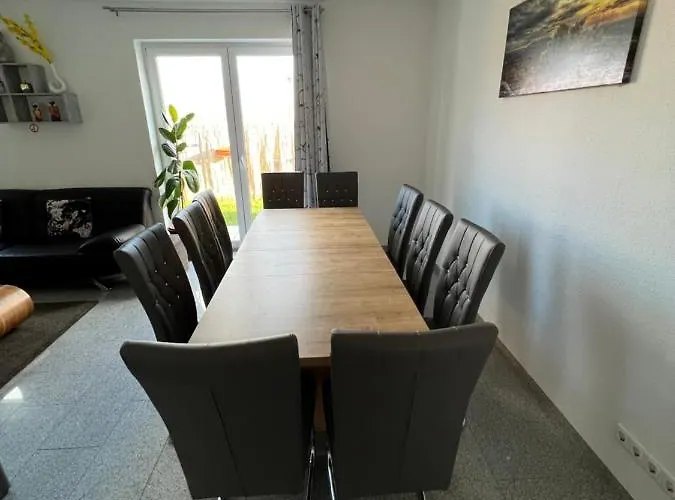 Modernes Monteurhaus Mit Viel Platz *